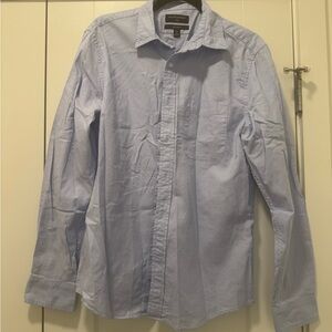 Banana Republic Light Blue Casual Button-Down Shirt